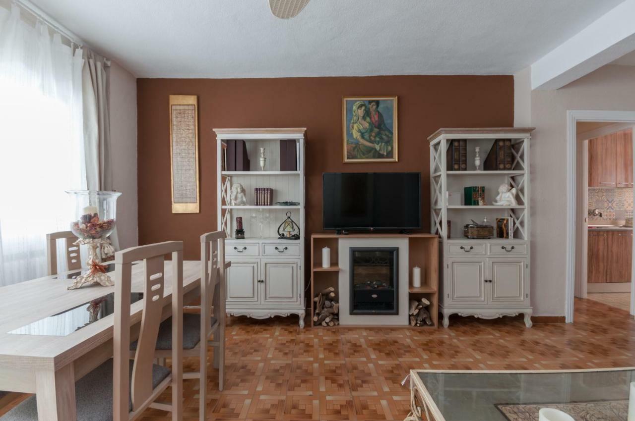 32 Marques Real Apartment Madrid Exterior foto